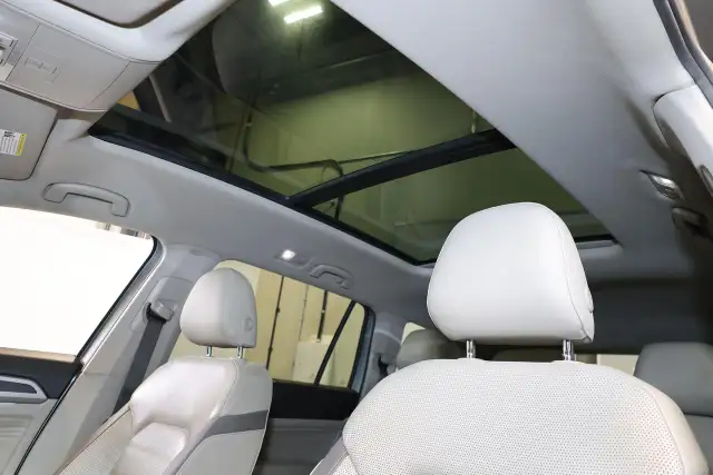 2021 Volkswagen Atlas R-LINE V6 AWD - PANO|NAVI|CAMERA|BLINDSPOT - Photo 9