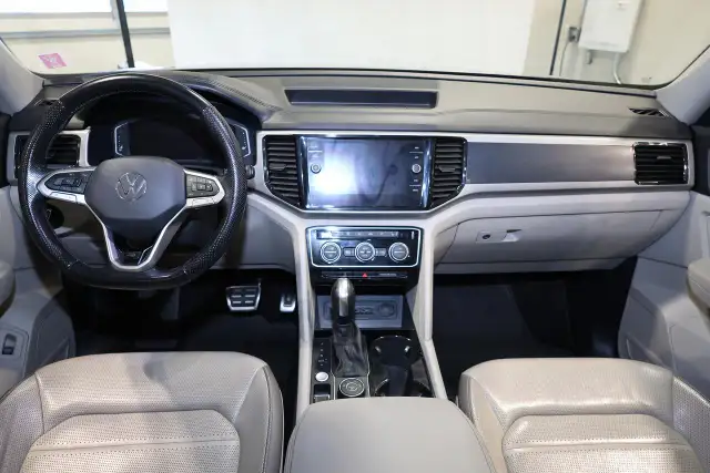 2021 Volkswagen Atlas R-LINE V6 AWD - PANO|NAVI|CAMERA|BLINDSPOT - Photo 12