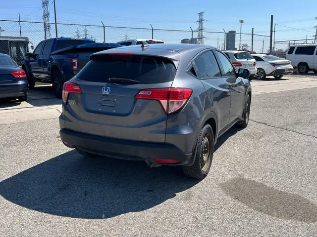 2018 HONDA HR-V EX PKG | 1 OWNER | CLEAN CARFAX - Photo 6