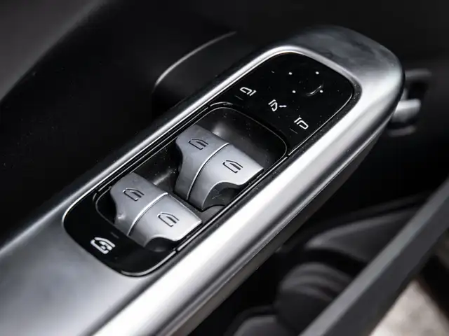 2022 Mercedes-Benz C-Class C 300|AMG|SPORT|NAV|PANOROOF|CLEAN CA - Photo 12