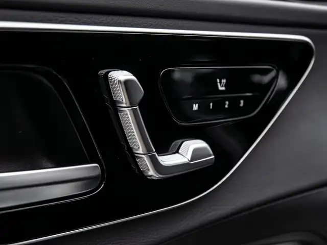 2022 Mercedes-Benz C-Class C 300|AMG|SPORT|NAV|PANOROOF|CLEAN CA - Photo 14