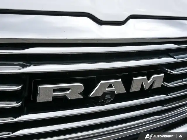 2022 RAM 1500 LONGHORN | PANO | HUD | 360 CAM | HEMI V8 | TECH! - Photo 9