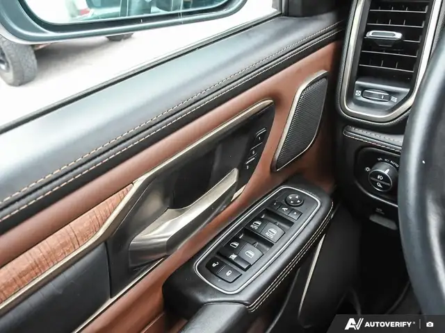 2022 RAM 1500 LONGHORN | PANO | HUD | 360 CAM | HEMI V8 | TECH! - Photo 17