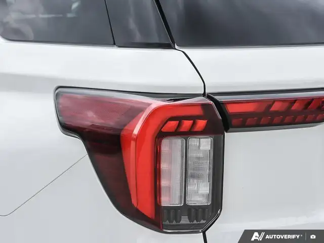 2025 Ford Explorer ST | AWD | PANO | 360 CAM | LEATHER | NAV | T - Photo 12