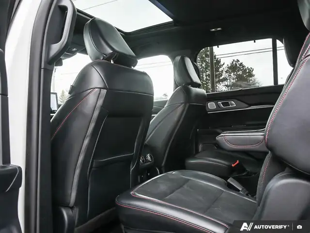 2025 Ford Explorer ST | AWD | PANO | 360 CAM | LEATHER | NAV | T - Photo 24