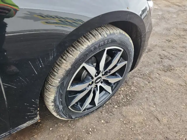 2016 Chevrolet Malibu - Photo 12