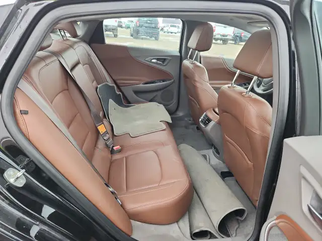 2016 Chevrolet Malibu - Photo 17