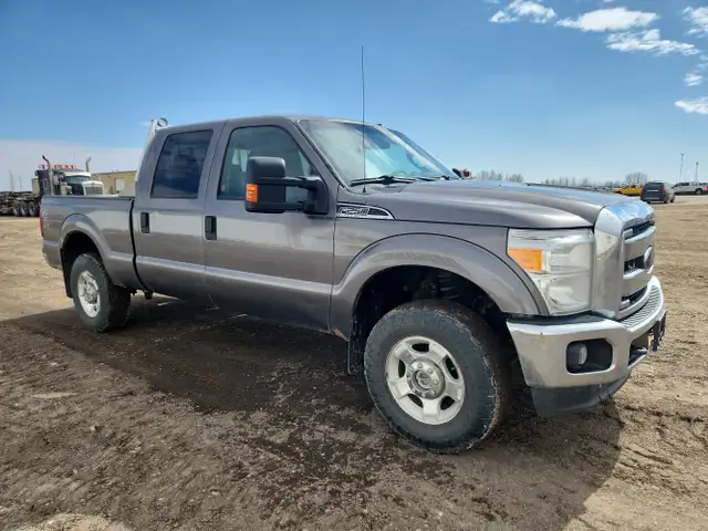 2014 Ford F-250 Super Duty - Photo 2