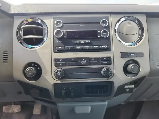 2014 Ford F-250 Super Duty - Photo 17