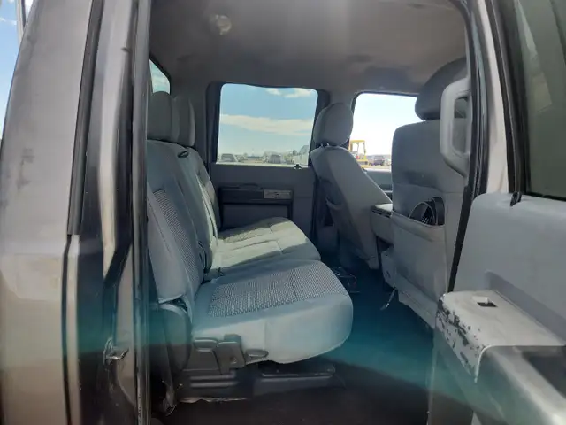 2014 Ford F-250 Super Duty - Photo 25