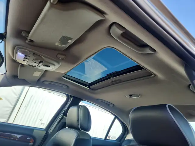 2005 Jaguar X-Type - Photo 17