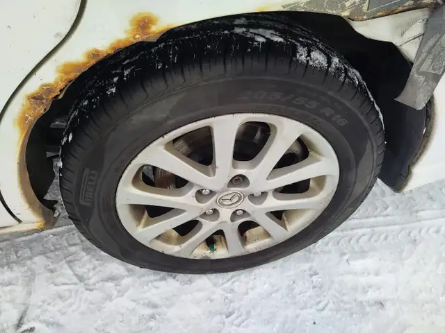 2010 Mazda Mazda5 - Photo 10