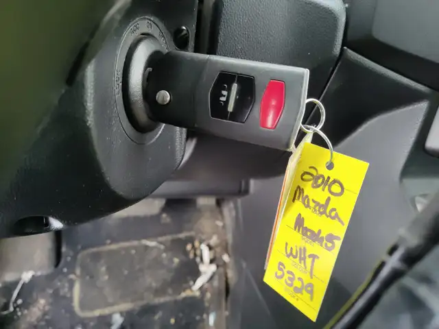 2010 Mazda Mazda5 - Photo 24