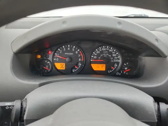2011 Nissan Frontier - Photo 19