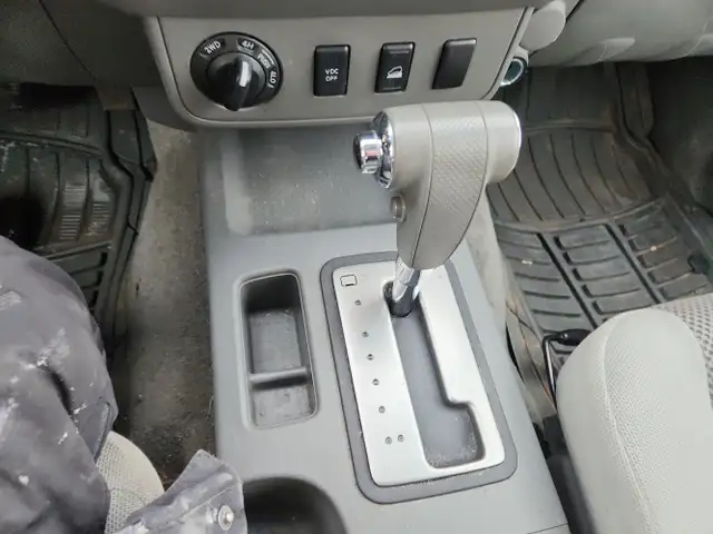 2011 Nissan Frontier - Photo 20
