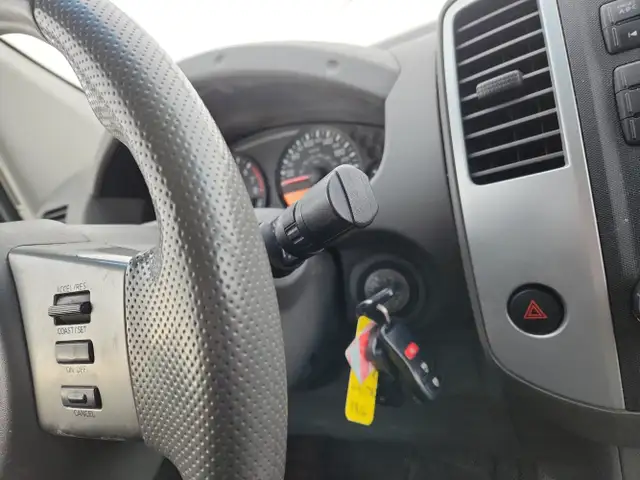 2011 Nissan Frontier - Photo 24
