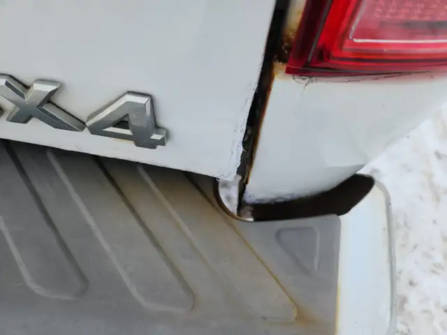 2011 Nissan Frontier - Photo 36