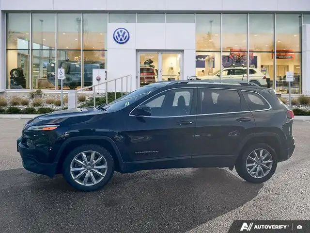 2016 Jeep Cherokee Limited | Sunroof | Leather Seats - Photo 2