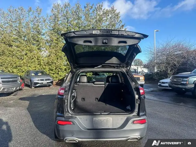 2016 Jeep Cherokee Limited | Sunroof | Leather Seats - Photo 19