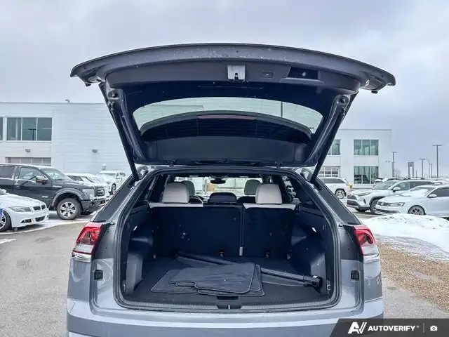 2026 Volkswagen Atlas Cross Sport Execline | VW CERTIFIED - Photo 20