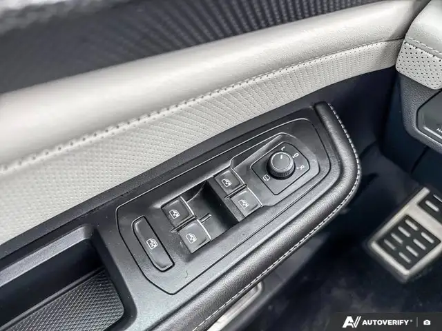 2026 Volkswagen Atlas Cross Sport Execline | VW CERTIFIED - Photo 23