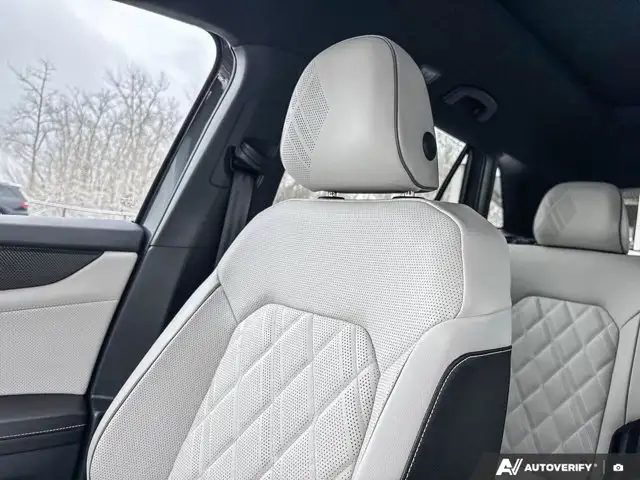 2026 Volkswagen Atlas Cross Sport Execline | VW CERTIFIED - Photo 25