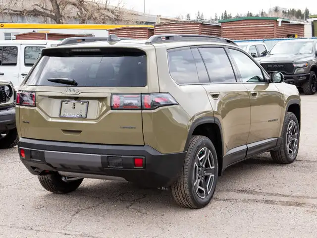 2026 Jeep Cherokee Laredo - Photo 5