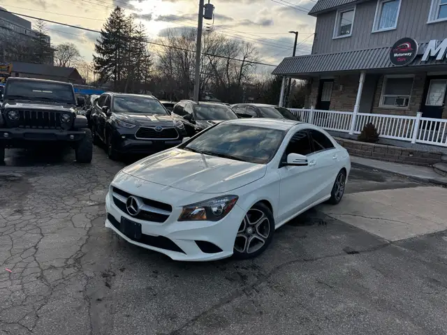 2016 Mercedes-Benz CLA-Class 4dr Sdn CLA 250 4MATIC - Photo 4
