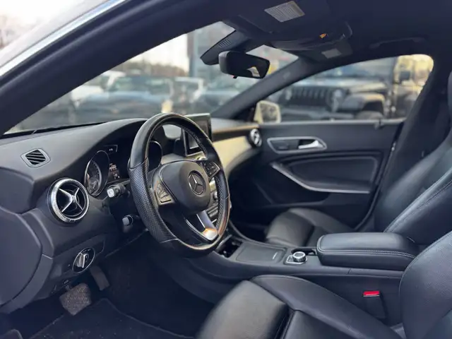 2016 Mercedes-Benz CLA-Class 4dr Sdn CLA 250 4MATIC - Photo 20