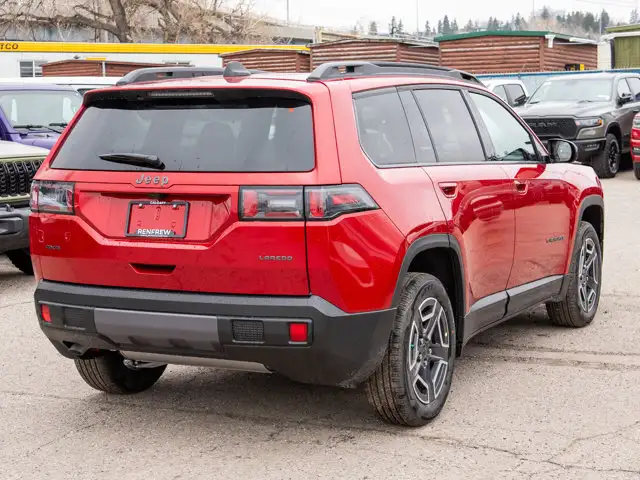 2026 Jeep Cherokee Laredo - Photo 5