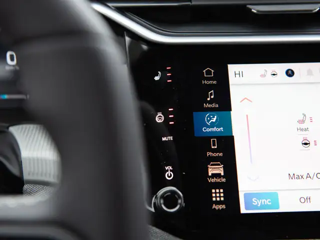 2026 Jeep Cherokee Laredo - Photo 14