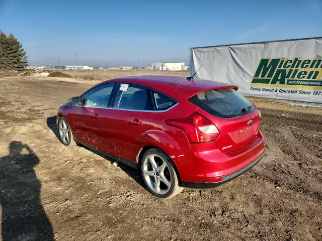 2012 Ford Focus - Photo 2