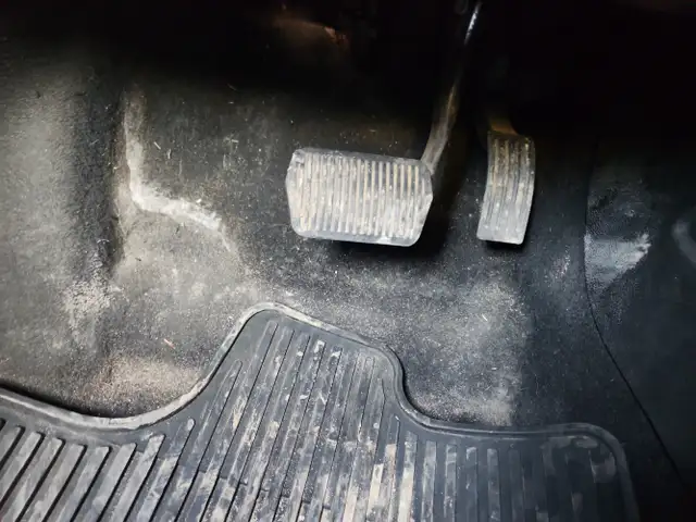 2012 Ford Focus - Photo 12