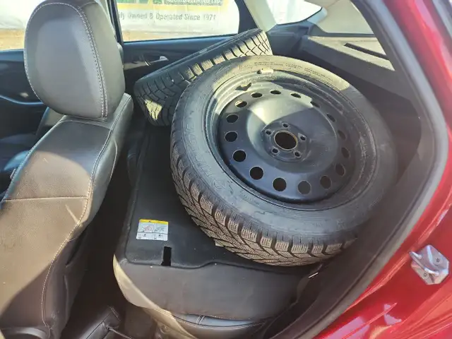 2012 Ford Focus - Photo 16
