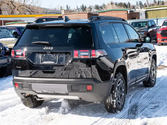 2026 Jeep Cherokee Laredo - Photo 5