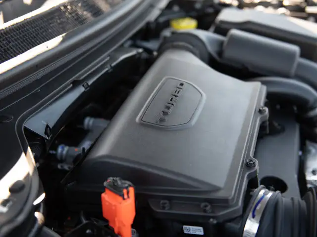 2026 Jeep Cherokee Laredo - Photo 9