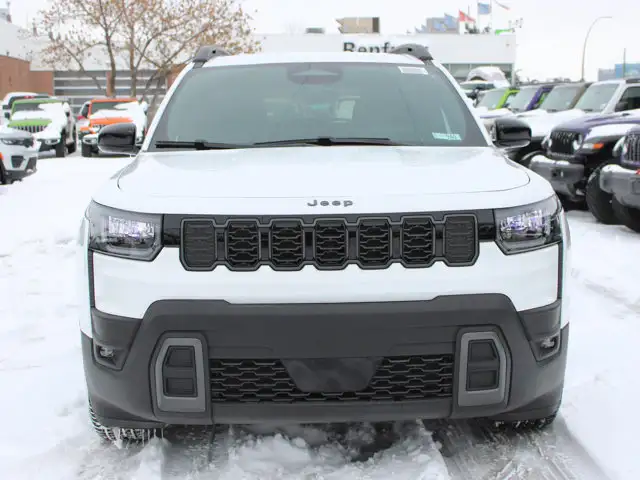 2026 Jeep Cherokee Laredo - Photo 6