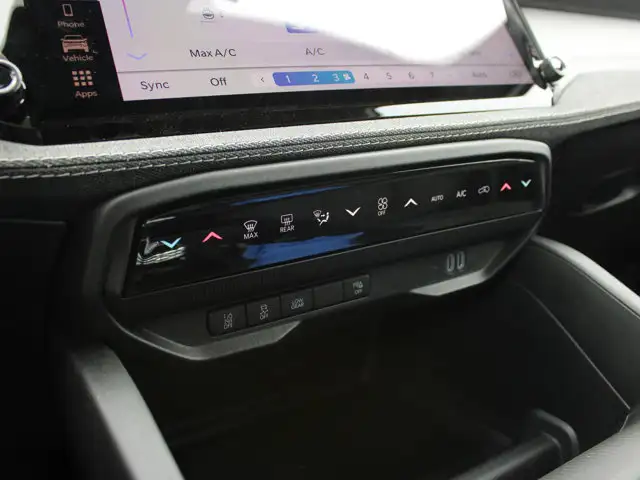 2026 Jeep Cherokee Laredo - Photo 19