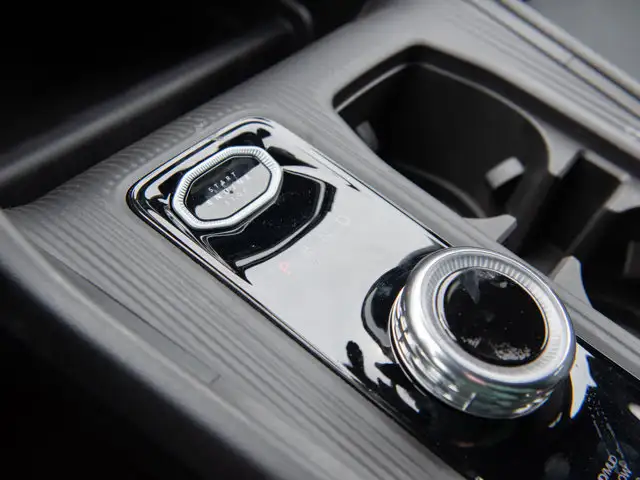 2026 Jeep Cherokee Laredo - Photo 18