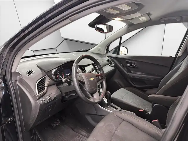 2017 Chevrolet Trax AWD 4dr LS - Photo 8