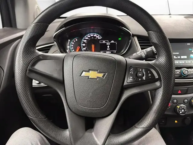 2017 Chevrolet Trax AWD 4dr LS - Photo 10