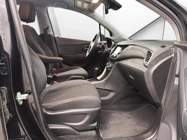 2017 Chevrolet Trax AWD 4dr LS - Photo 16