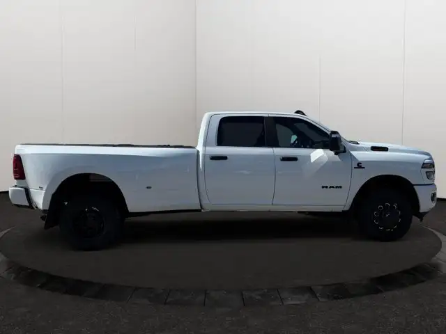 2026 Ram 3500 Big Horn | Navigation | Remote Start - Photo 6