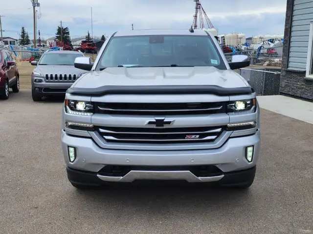 2018 Chevrolet Silverado 1500 5'8 FOOT BOX | 6.2L V8 | SUNROOF - Photo 26