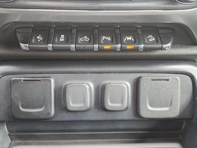 2018 Chevrolet Silverado 1500 5'8 FOOT BOX | 6.2L V8 | SUNROOF - Photo 37