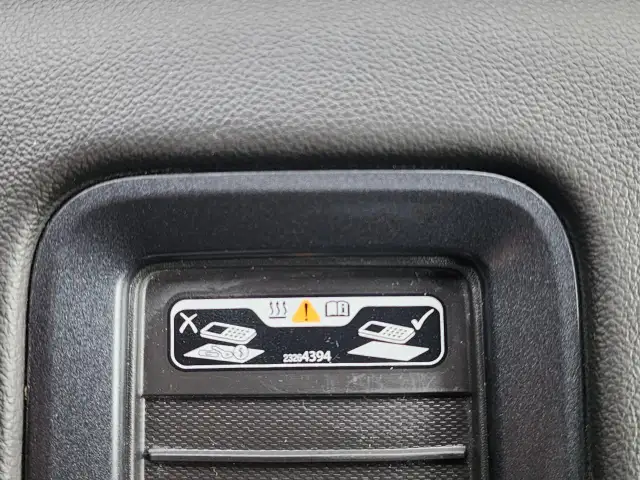 2018 Chevrolet Silverado 1500 5'8 FOOT BOX | 6.2L V8 | SUNROOF - Photo 40