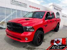 2023 Ram 1500 Classic Express 4x4 Crew Cab 5'7 Box
