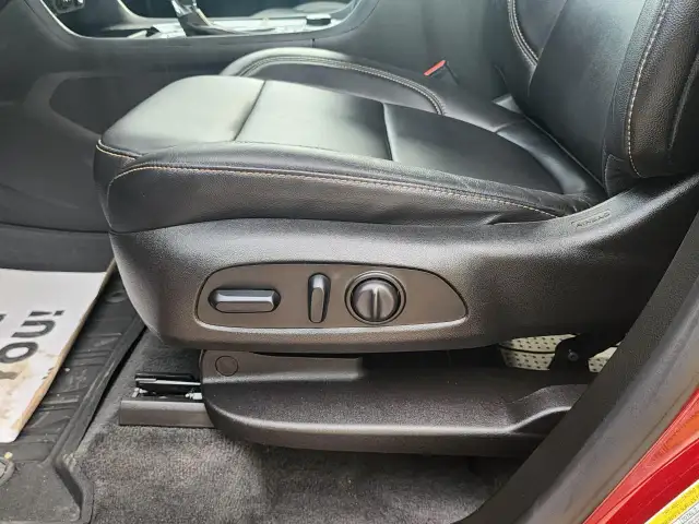 2019 Chevrolet Traverse 3LT 3.6L V6 | LEATHER | 7-PASSENGER S... - Photo 11