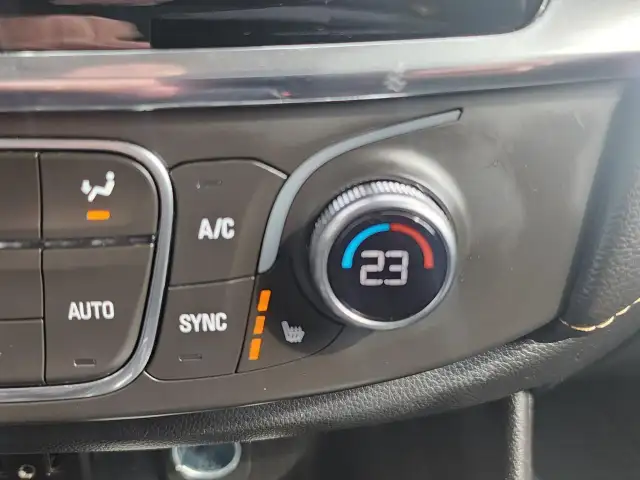 2019 Chevrolet Traverse 3LT 3.6L V6 | LEATHER | 7-PASSENGER S... - Photo 39