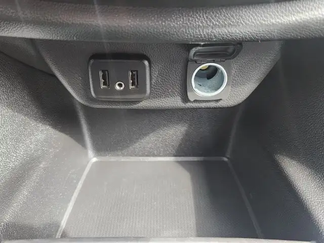 2019 Chevrolet Traverse 3LT 3.6L V6 | LEATHER | 7-PASSENGER S... - Photo 40